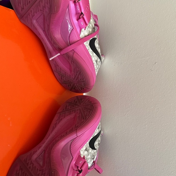 Nike KD “AUNT PEARL” Pink and Black Sneakers - Picture 4 of 5